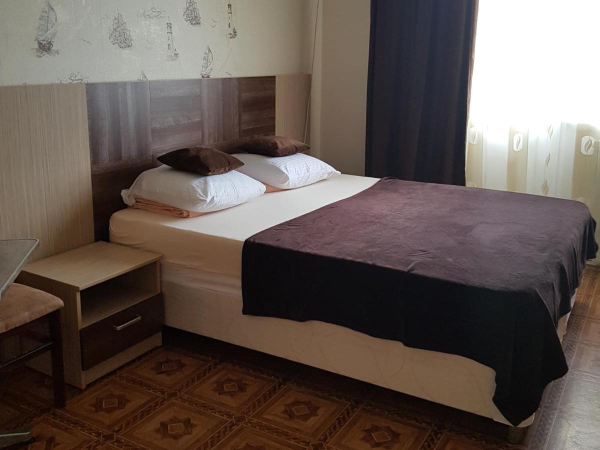 Krasnaya 21 Hotel Gelendzhik Luaran gambar